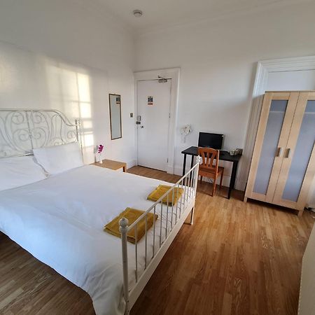 Edinburgh Travel Guest House Exterior photo