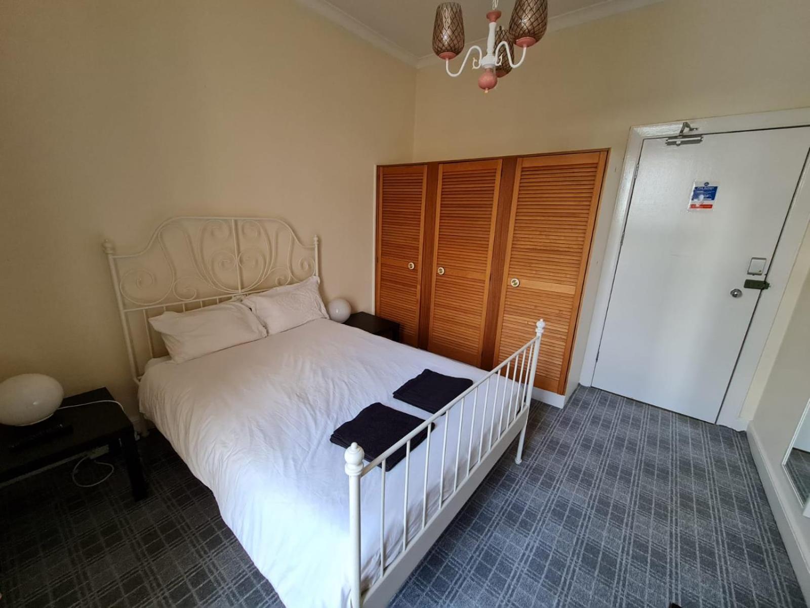 Edinburgh Travel Guest House Exterior photo